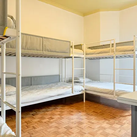 Six Bed * Lizbona